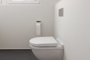 Helles Gäste-WC - Gäste-WC in hellen Tönen